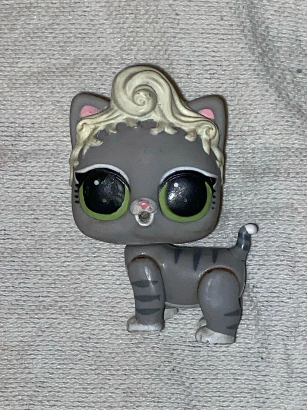 LOL Surprise Pets Little Pink Family's Purr Baby Kitty